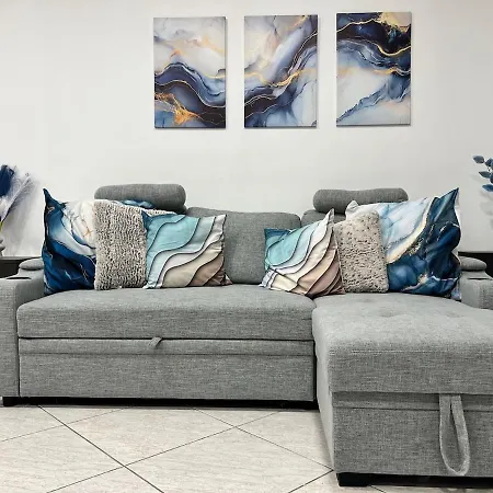 Prime Location In The Heart Of * Mellieħa